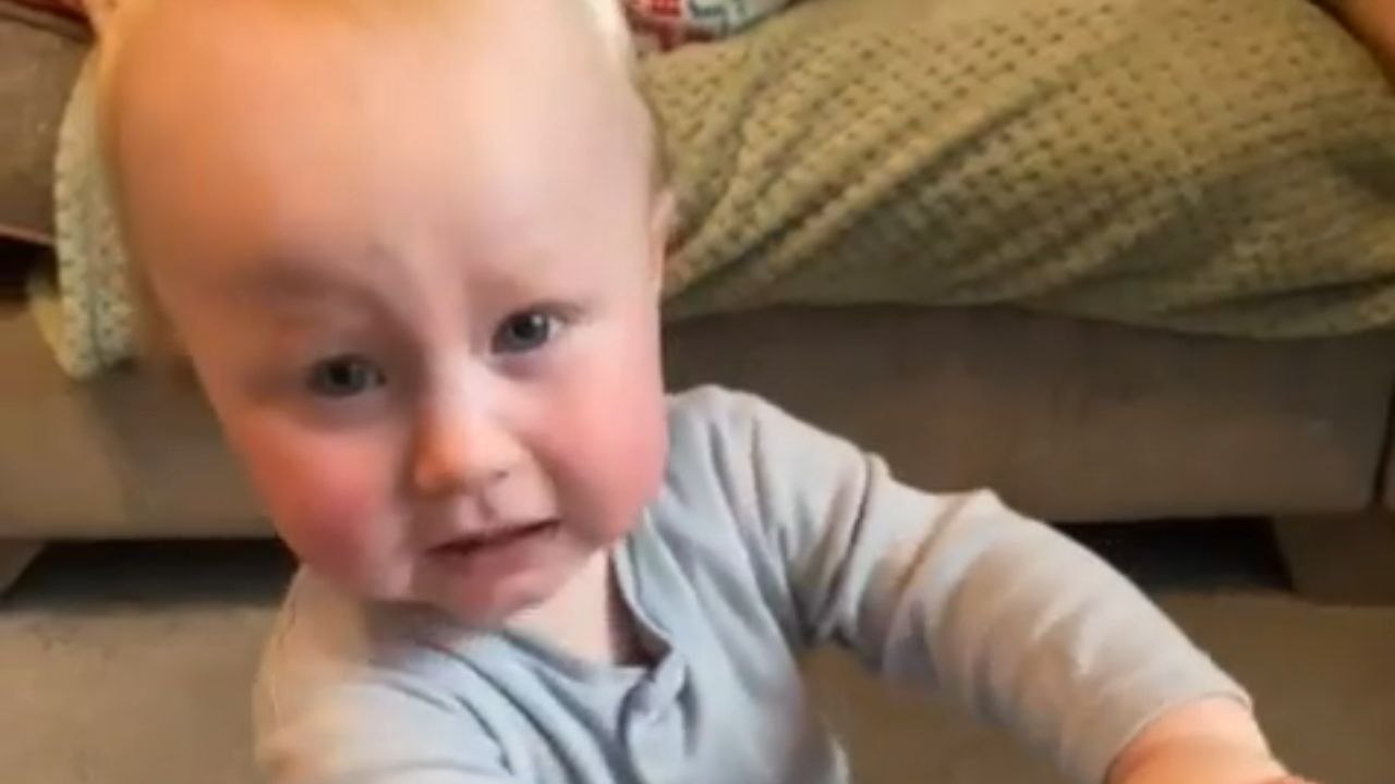 Raining buttons turn snack time into adventure
