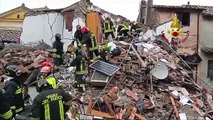 Esplosione causa il crollo di una casa, scattano i soccorsi dei Vigili del Fuoco Canale Monterano