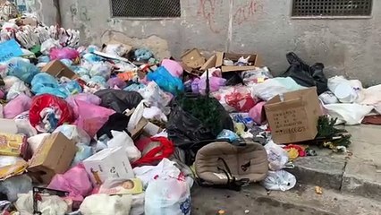 Tải video: Palermo, sommersa dai rifiuti