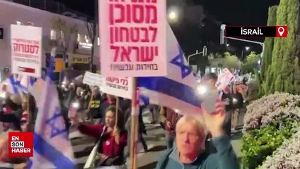İsrailliler, Netanyahu'nun istifa etmesi ve erken seçim için sokağa indi