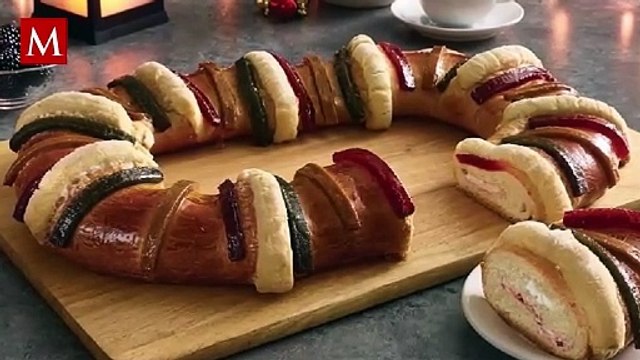 Clientes enfrentan a presunta revendedora en Costco y le arrebatan decenas de roscas de reyes