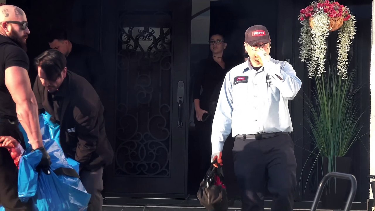 RUSSIAN MAFIA HIRES EXTERMINATOR TO GET RID OF RAT ft. TopNotchIdiots