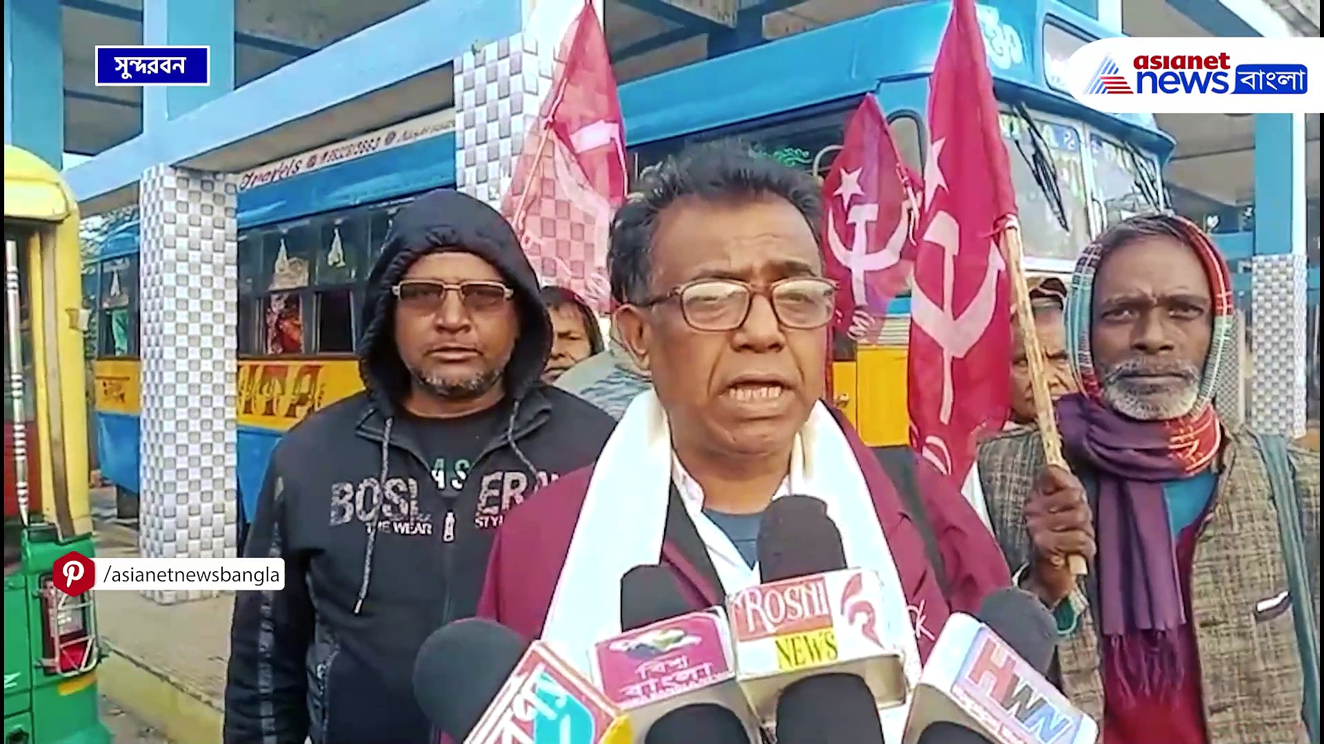 একটাই লক্ষ্য ব্রিগেড চলো, নদী পেড়িয়ে ব্রিগেডমুখী সুন্দরবনের প্রত্যন্ত এলাকার মানুষরা