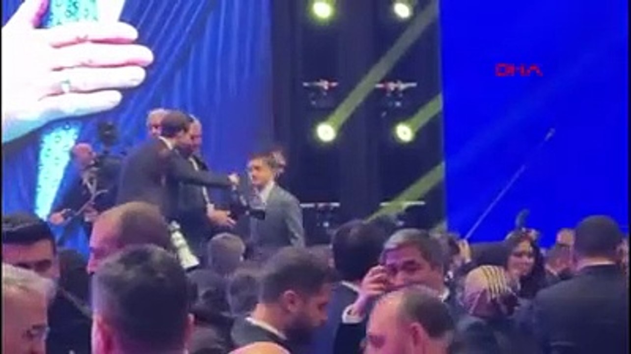 Murat Kurum tebrikleri kabul etti