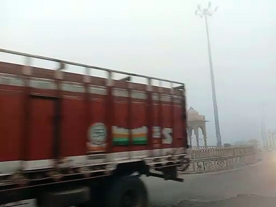 Watch Video: न्यूनतम पारा एक बार फिर 5 डिग्री त...