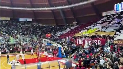 Pielle-Libertas, le coreografie: spettacolo sugli spalti