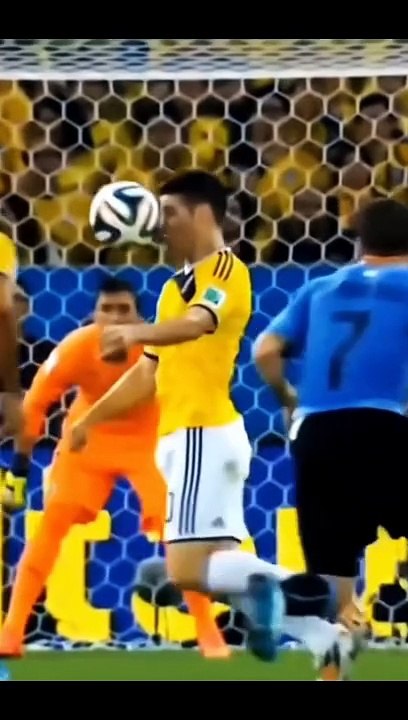 Mesut Ozil um completo gênio  #Ozil #mesutözil #fy #viral