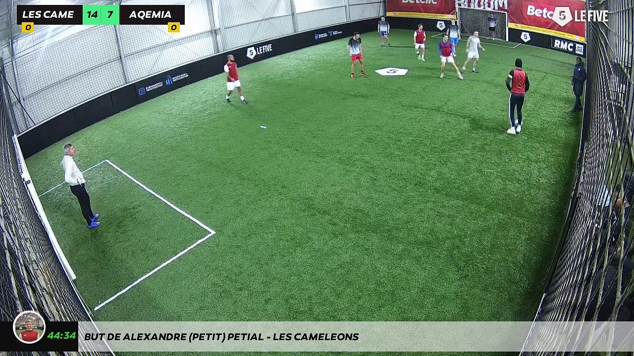 But de Alexandre (petit) Petial - LES CAMELEONS