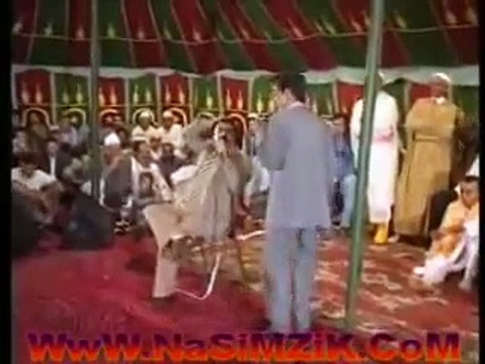 الثنائي التيقار .