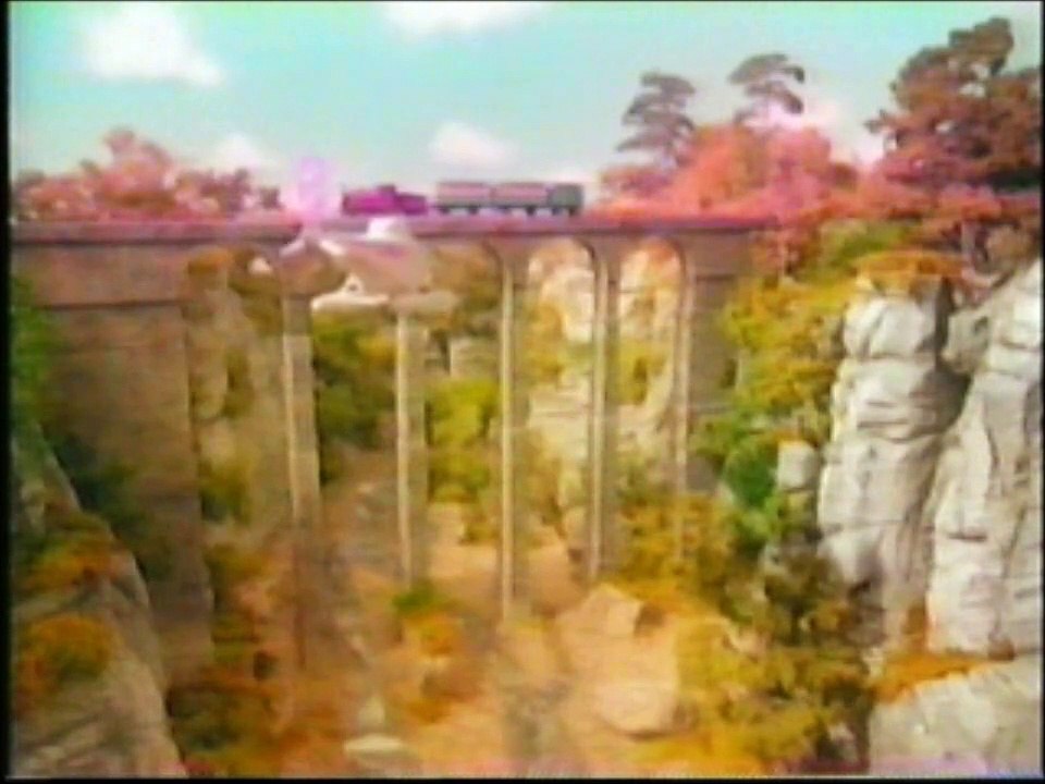 Thomas & Friends™: Thomas And The Jet Engine Other Thomas Adventures AB MB US 2004 VHS Tape