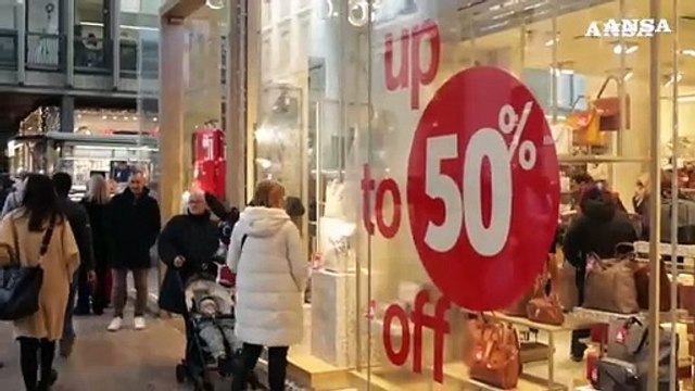 Regali della Befana, gli italiani spenderanno 2,3 miliardi
