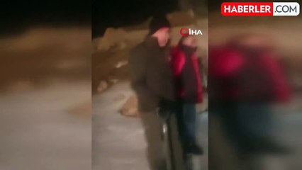 Antalya'da kar yağışı nedeniyle mahsur kalan 3 kişiyi belediye ekipleri kurtardı