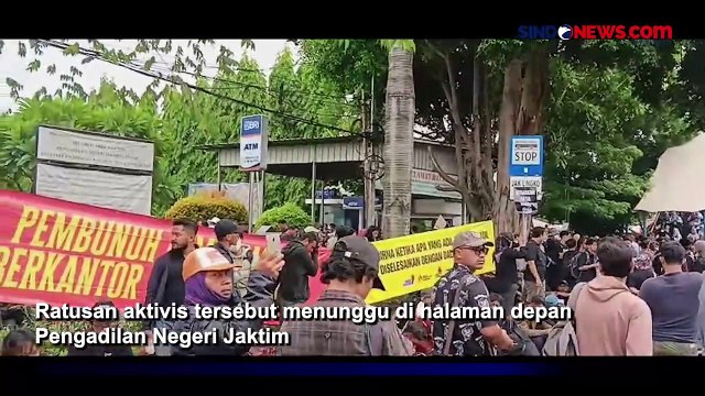 Sejumlah Aktivis Gelar Aksi Dukung Pembebasan Haris Azhar dan Fatia