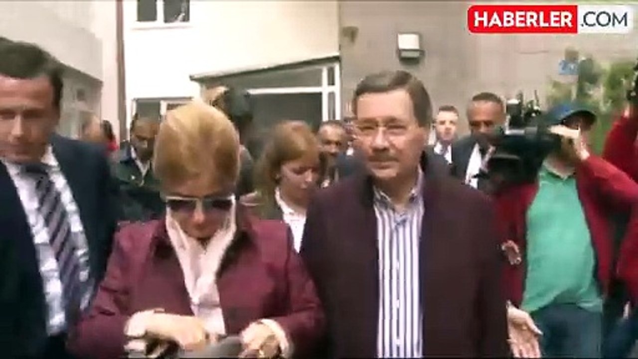 Melih Gökçek beyin felci mi geçirdi? Oğlu Osman...