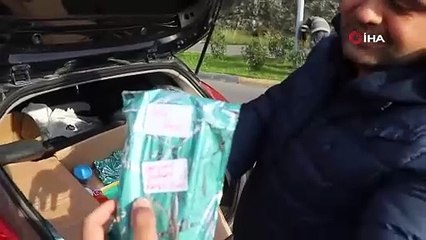 Asrın felaketinde 11 ay geride kalırken, yardım kolilerinden çıkan notlar duygulandırmaya devam ediyor