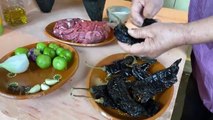 Bistec en Chile Negro y Arroz Blanco De Mi Rancho a Tu Cocina