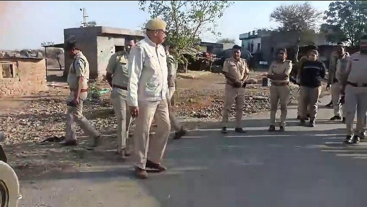 Four tractors and handcuffs, liquor recovered, accused ran into the forest