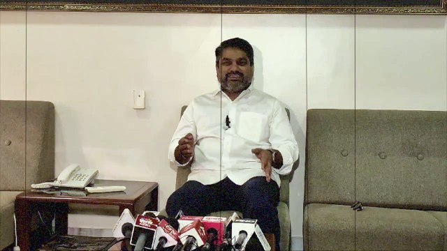 अजून उमेदवार निश्चित नाही म्हणजे महायुतीत जास्त भांडणे आहेत हे स्पष्ट होते..