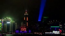Show de fuegos artificiales y luces para da la bienvenida al 2020 en Hong Kong