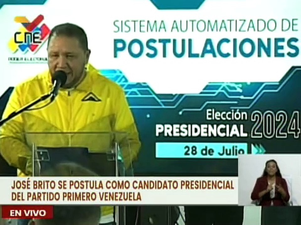 José Brito inscribió su candidatura presidencial ante el CNE para los comicios del 28J