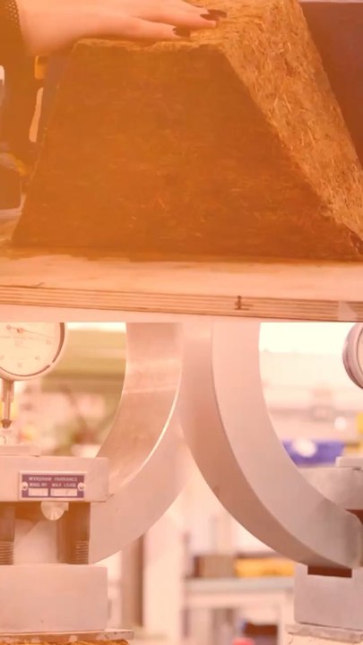 Abonne-toi pour suivre d’autres solutions positives !     @theimpactstory   Source : University of london  #architecture #innovation #invention #mobilier #recyclable #environment #batiment