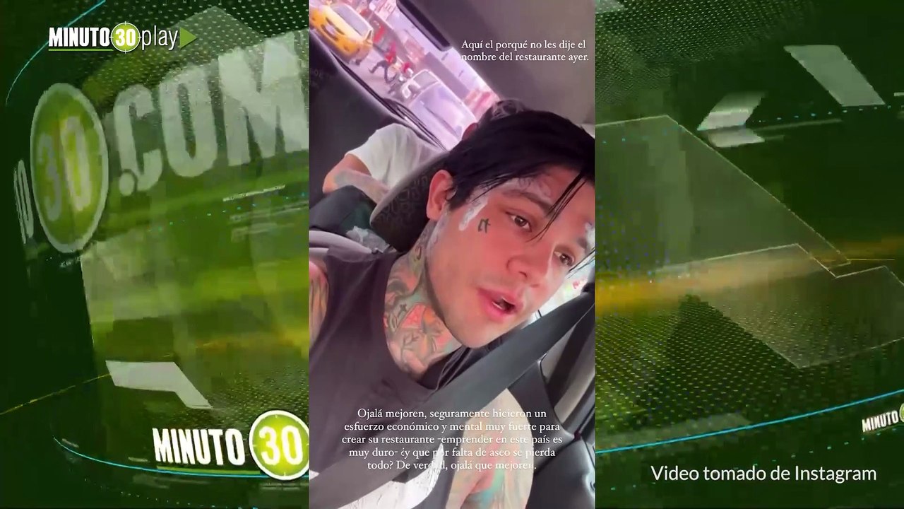 Yeferson Cossio mostró que salía un gusano su comida en lujoso restaurante