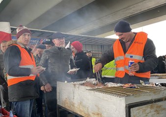 Rolnicy z Leszna organizują sobotni protest z poczęstunkiem – poznaj ich powody 🚜