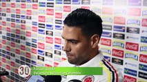 09-10-17 Deben trabajar maas los jugadores de Colombia para Falcao el delantero responde