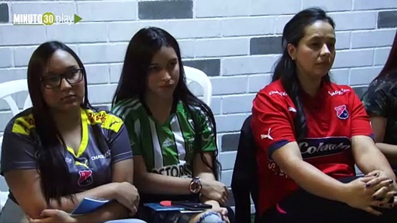 06-12-18 Hinchas de Medellín y Nacional dejan...