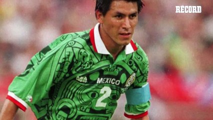 'OTRO DT LE DA LAS GRACIAS': Claudio Suárez sobre la actitud de Santi Giménez