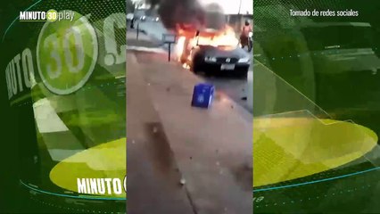 mujer descubrió a su esposo siendo infiel con su padre