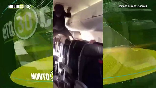 Supuestamente estaba poseída mujer se movía extrañamente y repetía malas palabras en pleno vuelo