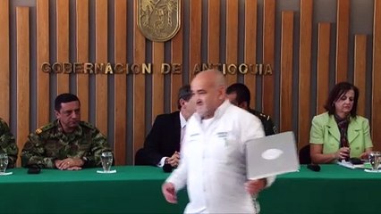 06-02-18 Buscaremos llegar a un acuerdo Gobernador sobre protestas que bloquearon via hacia Uraba