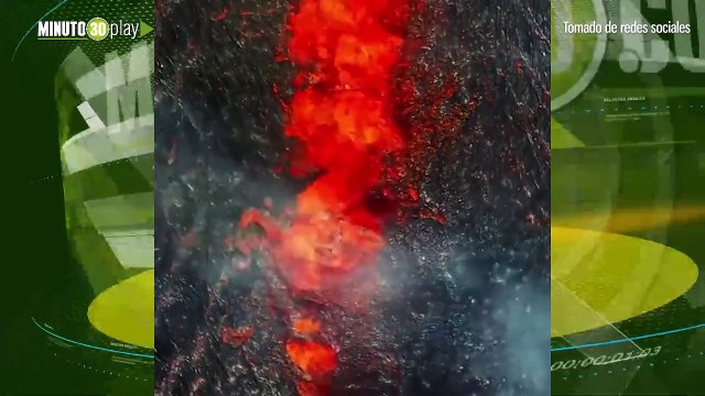 Volcán de Islandia entra en erupción, curiosos se acercan a ver la actividad volcánica