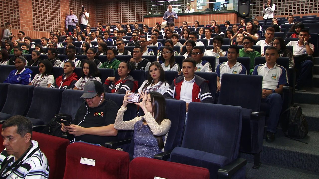 02-11-17  Esta abierta la convocatoria para las Becas Regionales para la educacion superior