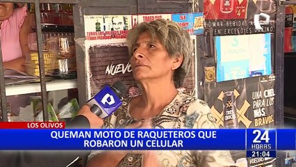 Télécharger la video: ¡Hartos de la delincuencia! Vecinos de Los Olivos queman motocicleta de ladrón