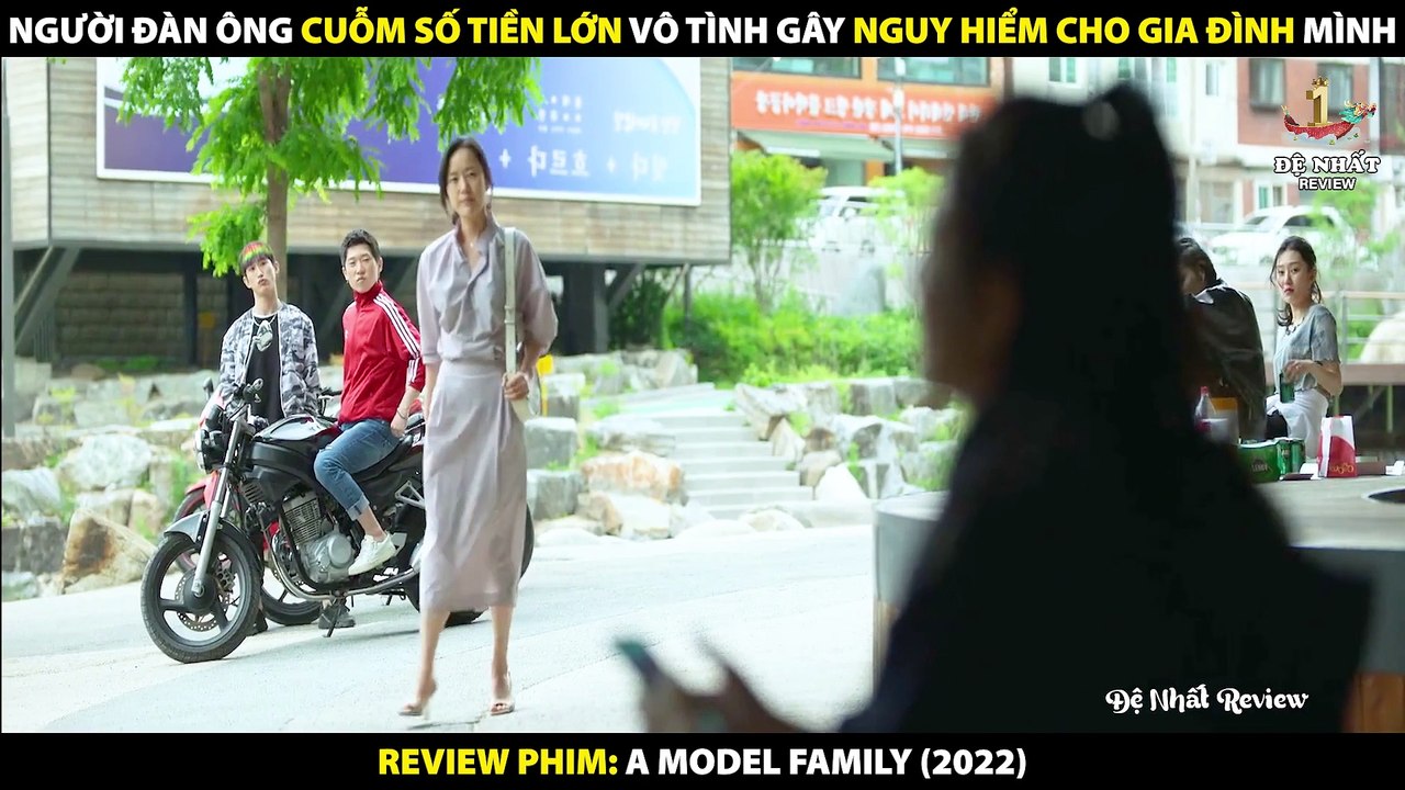 Người Đàn Ông Cuỗm Đi Số Tiền Lớn Vô Tình Gây Nguy Hiểm Cho Gia Đình - Review Phim Gia Đình Kiểu Mẫu