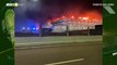 Suspenden todos los vuelos en el Aeropuerto de Luton Londres debido a un gran incendio en el estacionamiento termina