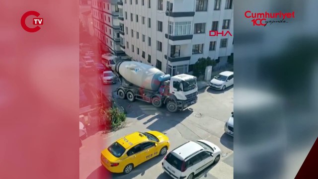 Beton mikseri betonu yola döktü!