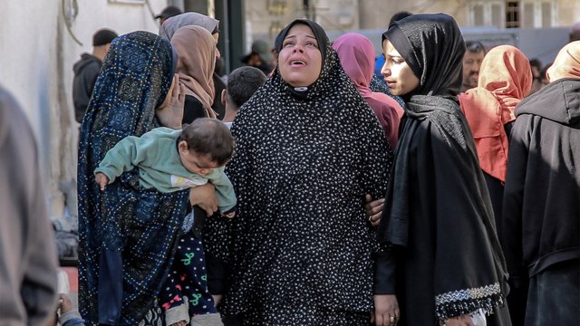 شهادة الفلسطينية جميلة الهسي المحاصرة بمحيط مجمع الشفاء
