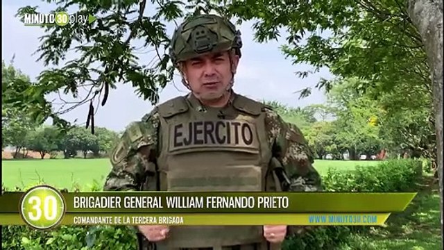 Soldados encontraron dos caletas con explosivos y los destruyeron
