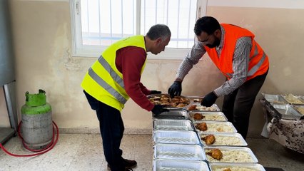 خود وأعطي" مبادرة مقدسية لمساعدة المحتاجين بالقدس والضفة