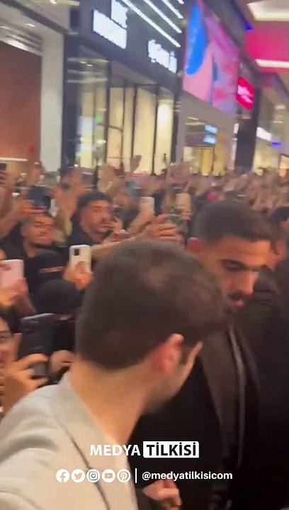 Simay Barlas Riyad'da İzdihama Neden Oldu!