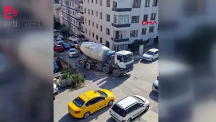 Beton mikseri yola beton döktü