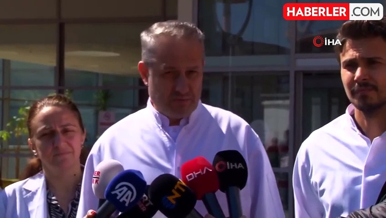 Kadir İnanır'ın sağlık durumuyla ilgili ilk açıklama: Pıhtı alındı, entübe olarak yoğun bakımda takip ediliyor