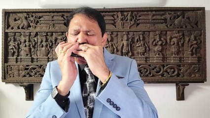 Ek Tha Gul Aur Ek Thi Bulbul - Film Jab Jab Phool Khile 1965 on Harmonica Live Performance by Mukund Kamdar