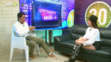 Paulina B hace su presentación del sencillo titulado Aves Negras