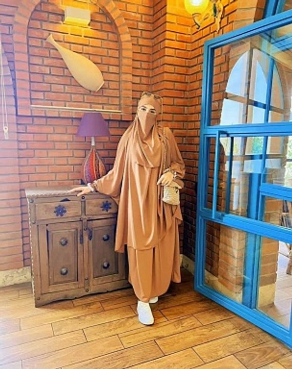 صور اشكال نقاب بألوان مختلفة