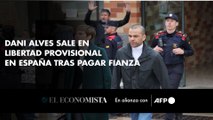 Dani Alves sale en libertad provisional en España tras pagar fianza