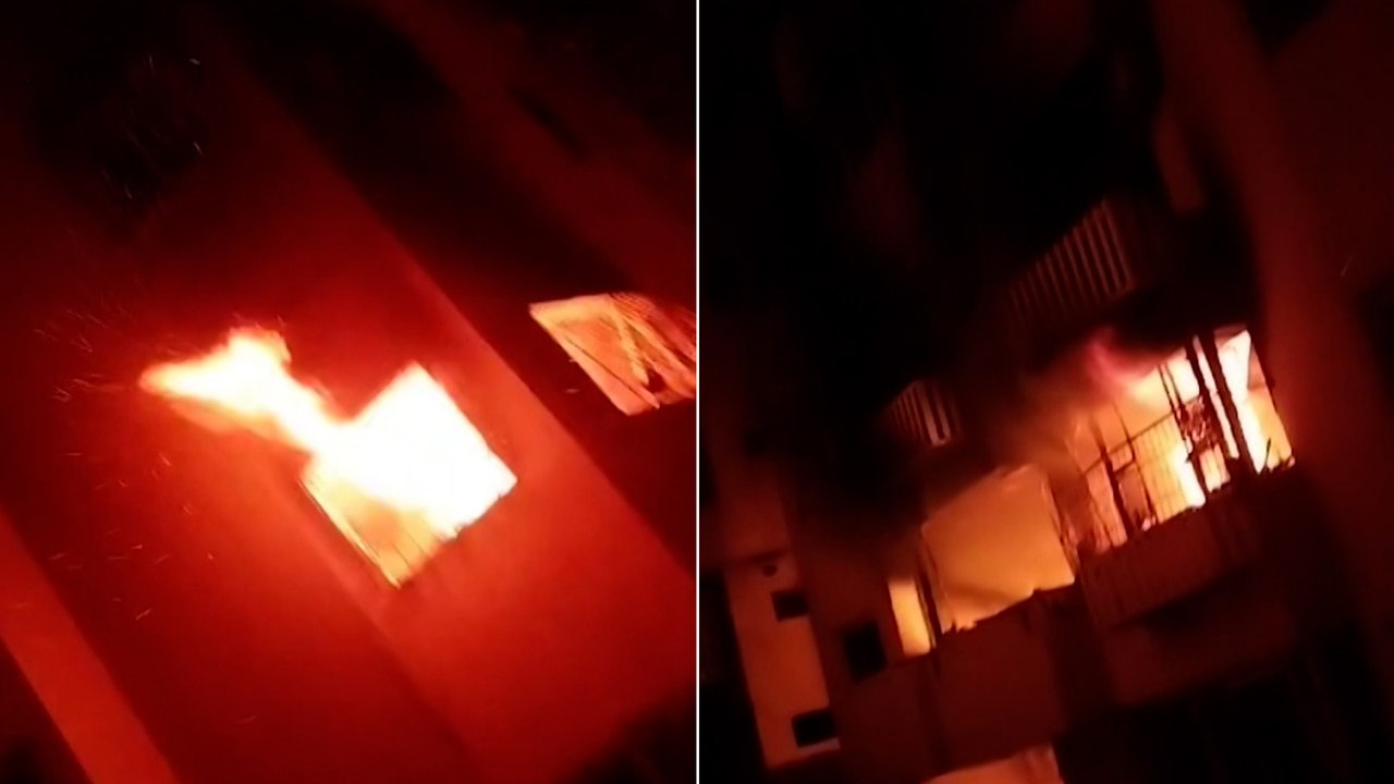 احتراق منازل وشقق سكنية جراء قصف إسرائيلي بمحيط...